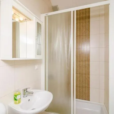 Διαμέρισμα Nikola - Comfort One Bedroom With View Dream *