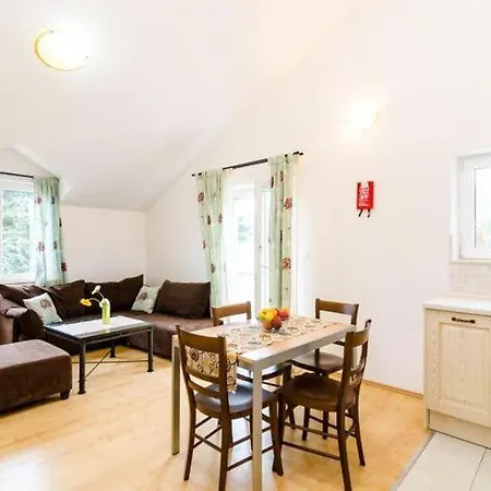 Appartement Nikola - Comfort One Bedroom With View Dream *